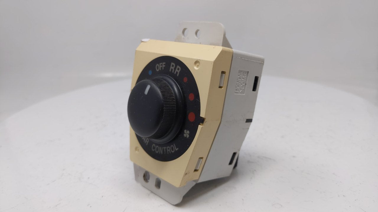 1999 Honda Odyssey Climate Control Module Temperature AC/Heater Replacement Fits OEM Used Auto Parts - Oemusedautoparts1.com