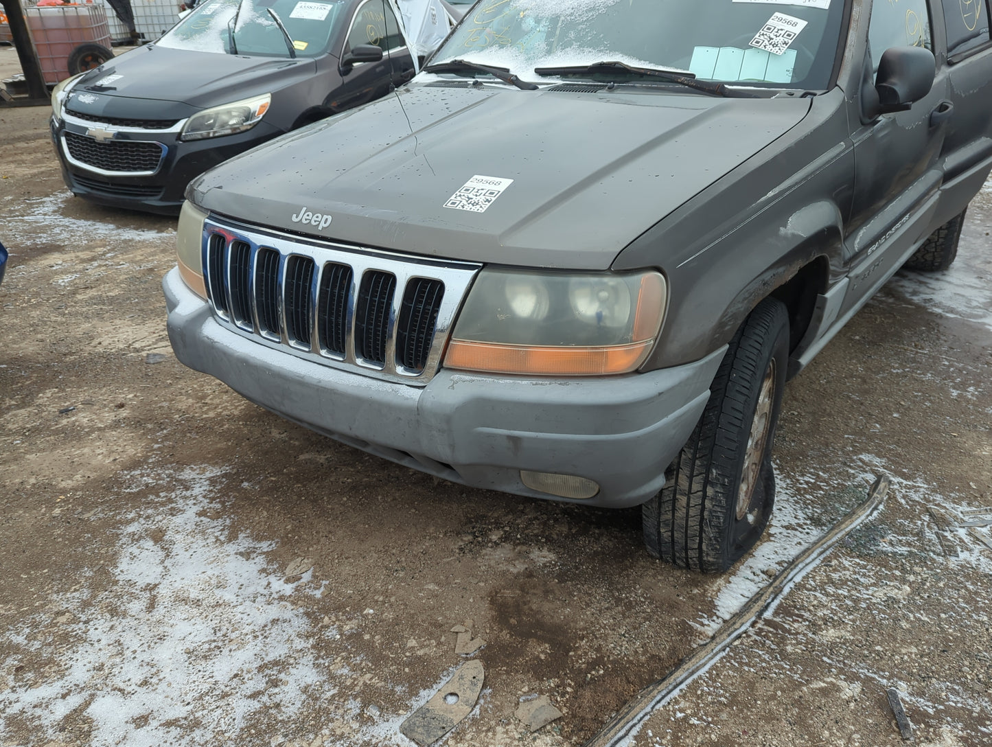 1999-2003 Jeep Grand Cherokee Front Bumper - Oem - Oemusedautoparts1.com
