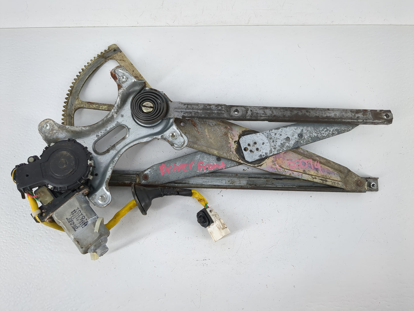 1998-2005 Lexus Gs300 Used Window Regulator Passenger Front - Oemusedautoparts1.com