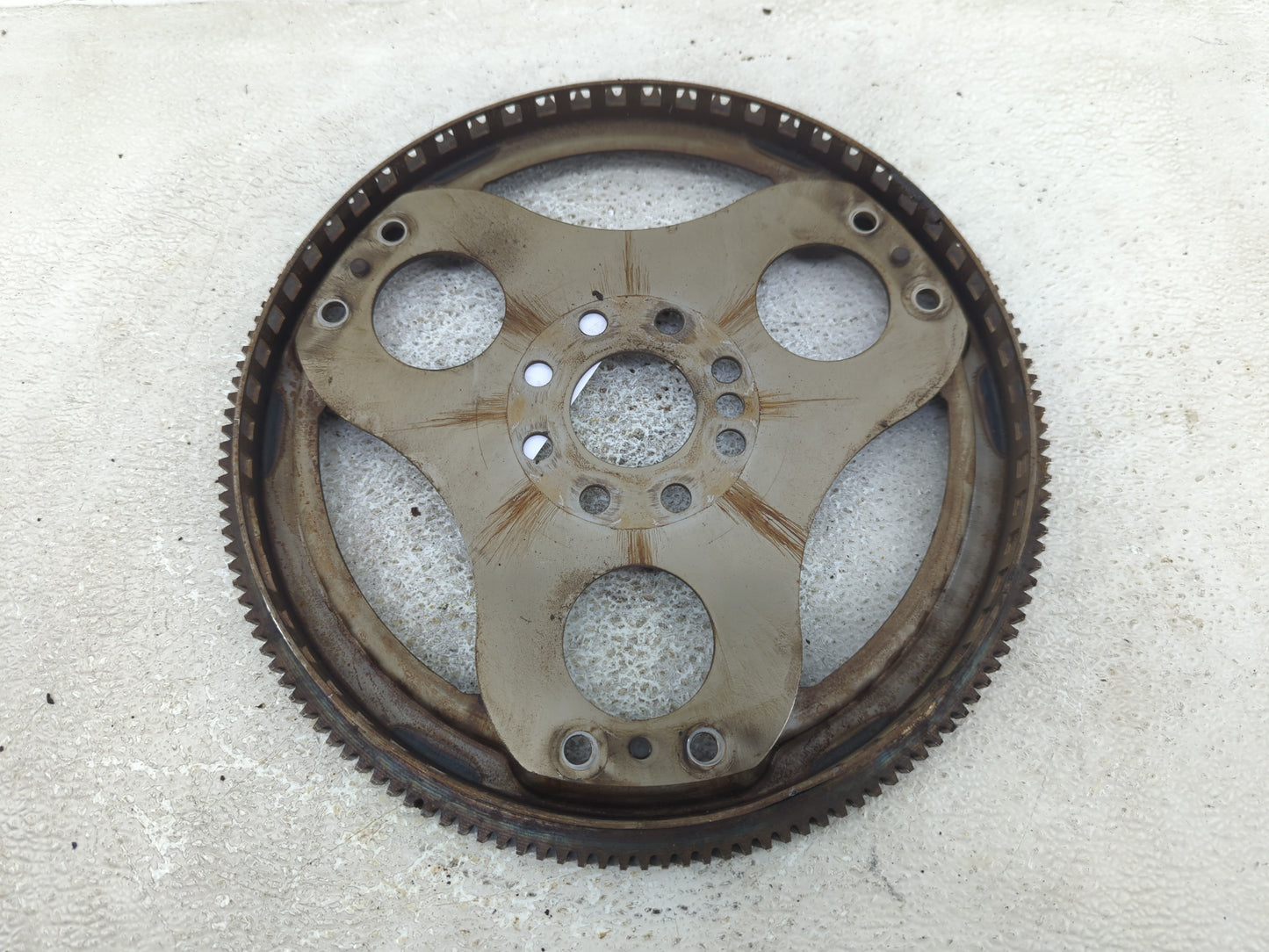 1998-2005 Mercedes-Benz E320 Transmission Flywheel Flexplate Fits OEM Used Auto Parts - Oemusedautoparts1.com