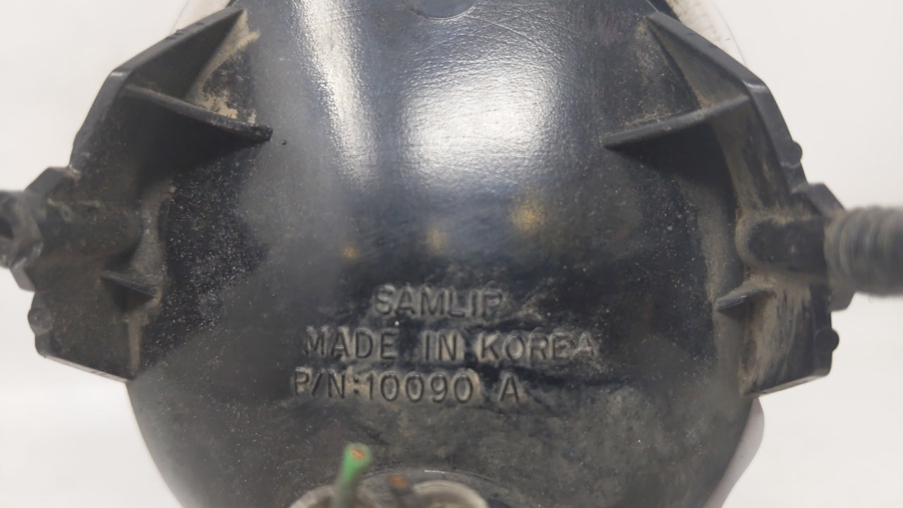 1999-2005 Pontiac Grand Am Tail Light Assembly Driver Left OEM Fits Fits 1999 2000 2001 2002 2003 2004 2005 OEM Used Auto Pa