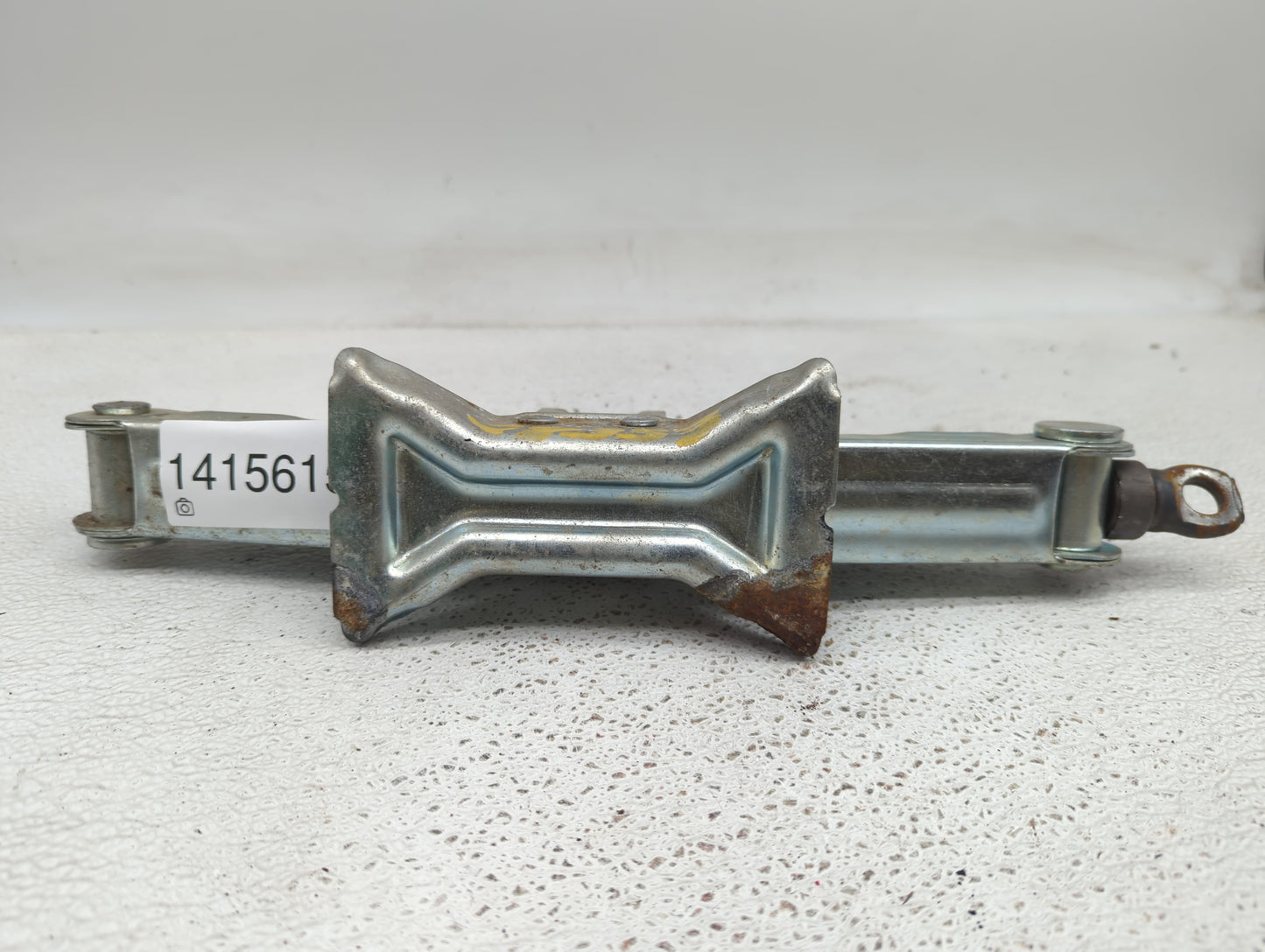 1999 Scion Xb Spare Scissor Car Jack - Oemusedautoparts1.com