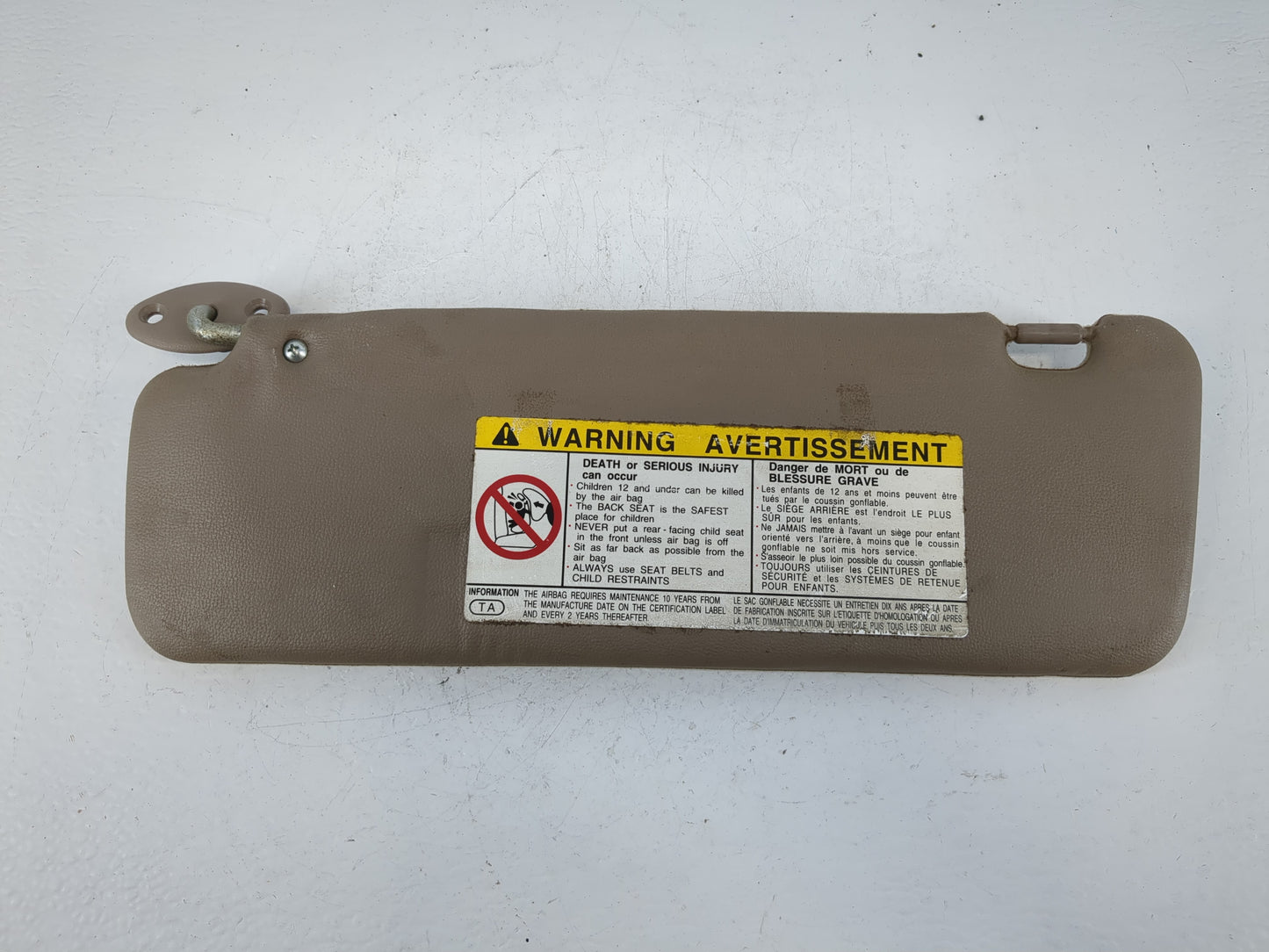 1999 Toyota Tacoma Sun Visor Shade Replacement Driver Left Mirror Fits OEM Used Auto Parts - Oemusedautoparts1.com