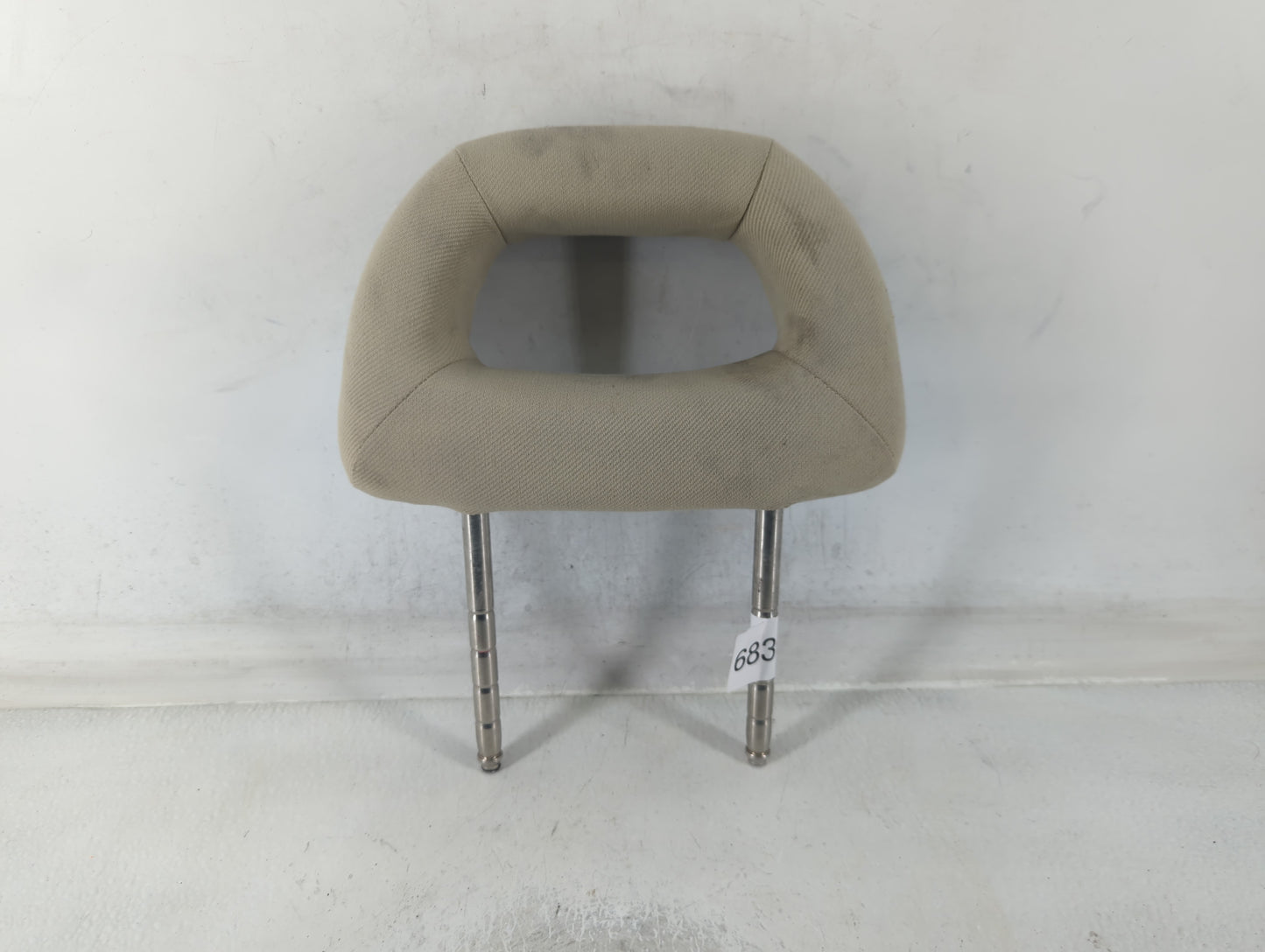 1999 Volkswagen Beetle Headrest Head Rest Front Driver Passenger Seat - Oemusedautoparts1.com