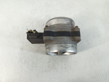 2000 Cadillac Escalade Throttle Body Fits Fits 2001 2002 OEM Used Auto Parts