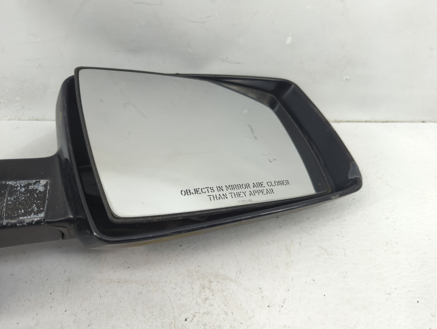 2000-2005 Chevrolet Astro Passenger Side View Mirror - Right Door Mirror OEM Used - Oemusedautoparts1.com