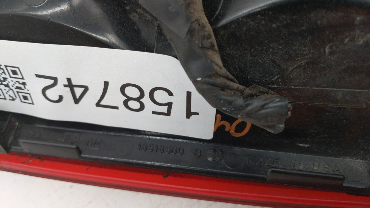 1995-2005 Chevrolet Blazer Tail Light Assembly Passenger Right OEM P/N:15113500 16518500 Fits OEM Used Auto Parts - Oemuseda
