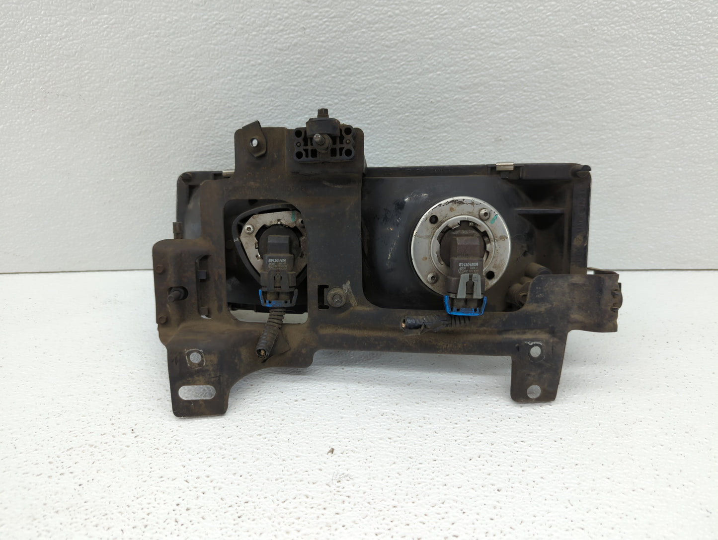 1996 Chevrolet Express 3500 Passenger Right Oem Head Light Headlight Lamp - Oemusedautoparts1.com