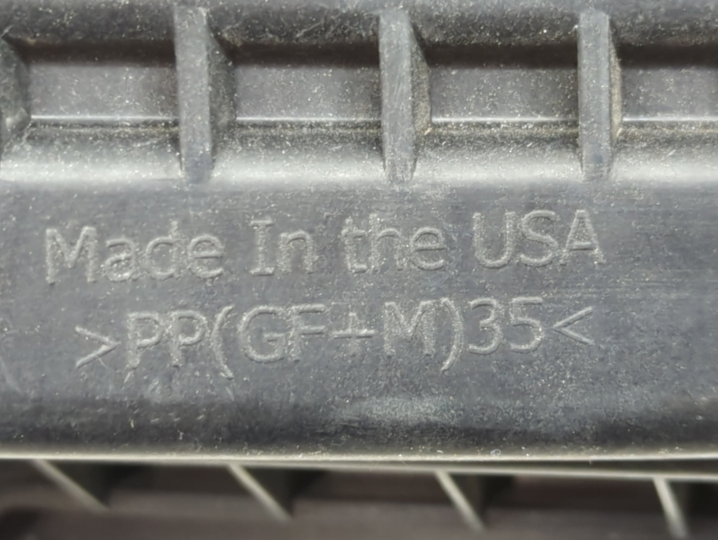 2000-2005 Chevrolet Impala Air Cleaner Intake-duct Hose Tube 1432809 - Oemusedautoparts1.com