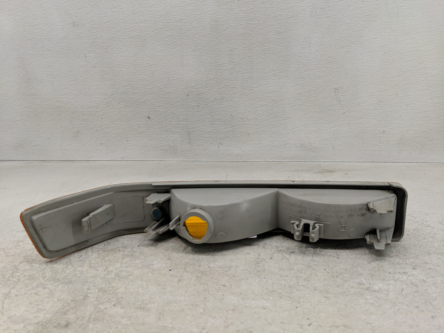 1998-2004 Chevrolet S10 Passenger Right Oem Front Light Lamp - Oemusedautoparts1.com