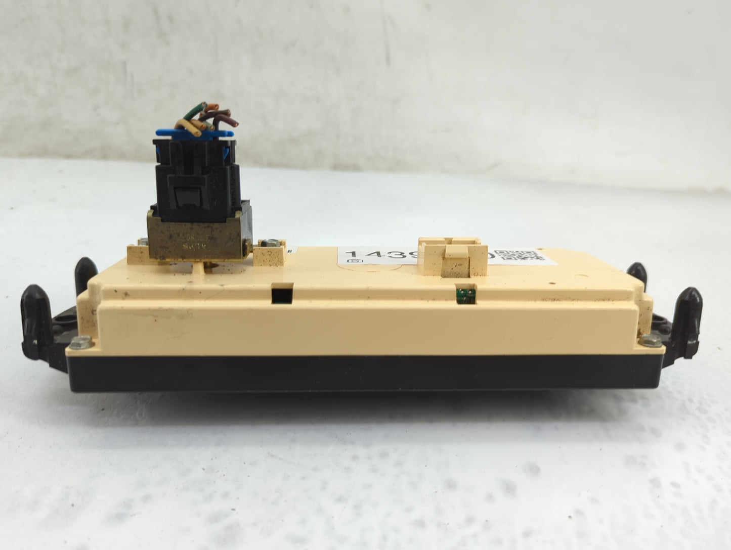 1999-2002 Chevrolet Silverado 1500 Climate Control Module Temperature AC/Heater Replacement P/N:15753264 Fits OEM Used Auto