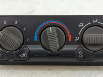2000 Chevrolet Silverado 1500 Pickup Climate Control Module Temperature AC/Heater Replacement P/N:15054697 Fits OEM Used Auto Parts
