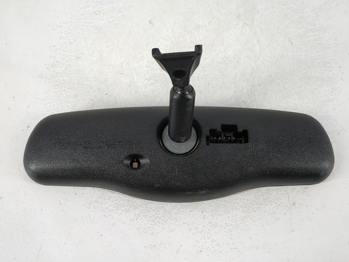 2000-2004 Chrysler Concorde Interior Rear View Mirror Replacement OEM Fits OEM Used Auto Parts - Oemusedautoparts1.com