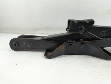 2000 Chrysler Voyager Spare Scissor Car Jack