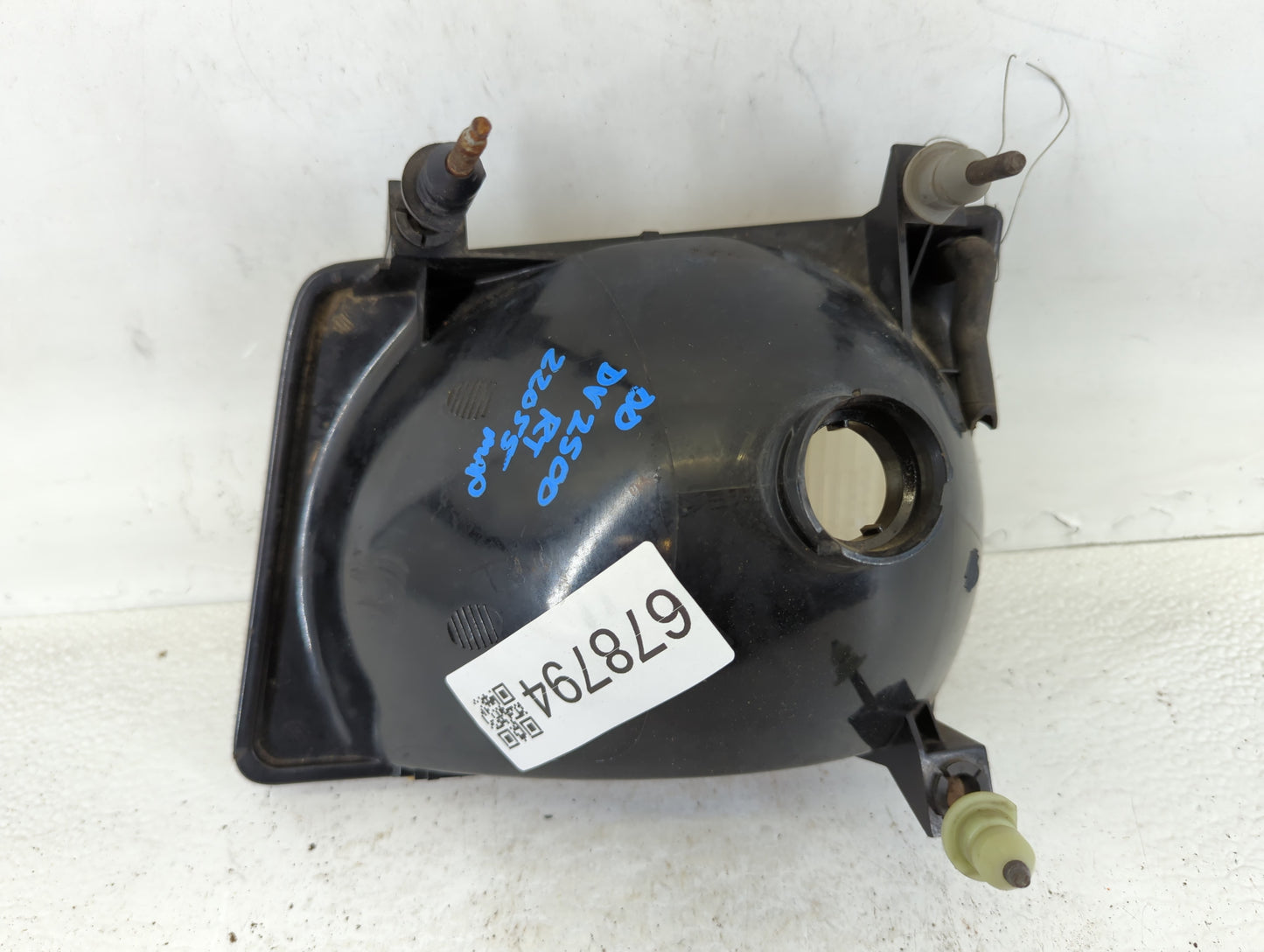 Dodge Ram 2500 Van Passenger Right Oem Head Light Headlight Lamp - Oemusedautoparts1.com