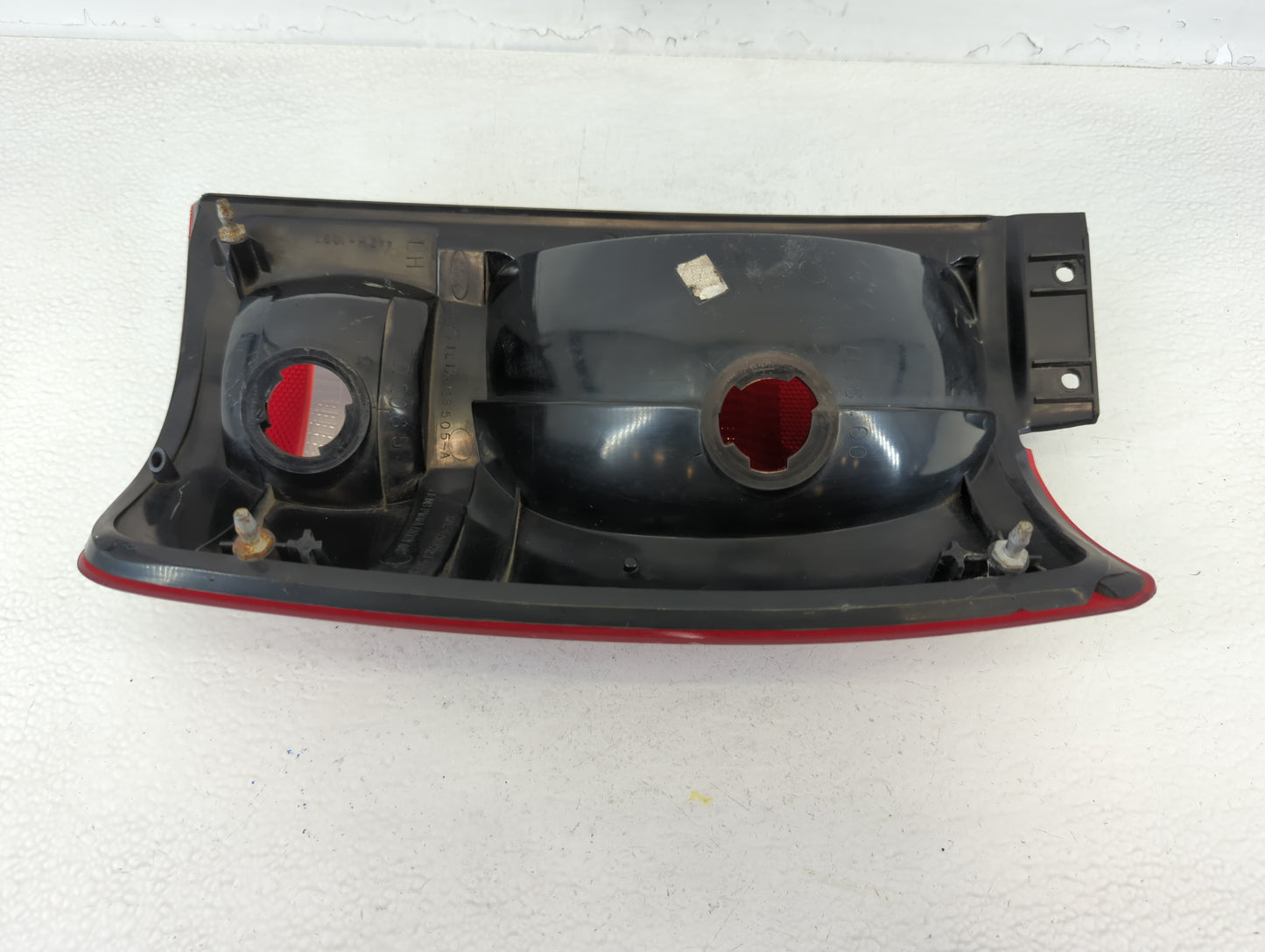 1997-2002 Ford Expedition Tail Light Assembly Driver Left OEM P/N:1L1X-13B505-A Fits Fits 1997 1998 1999 2000 2001 2002 OEM