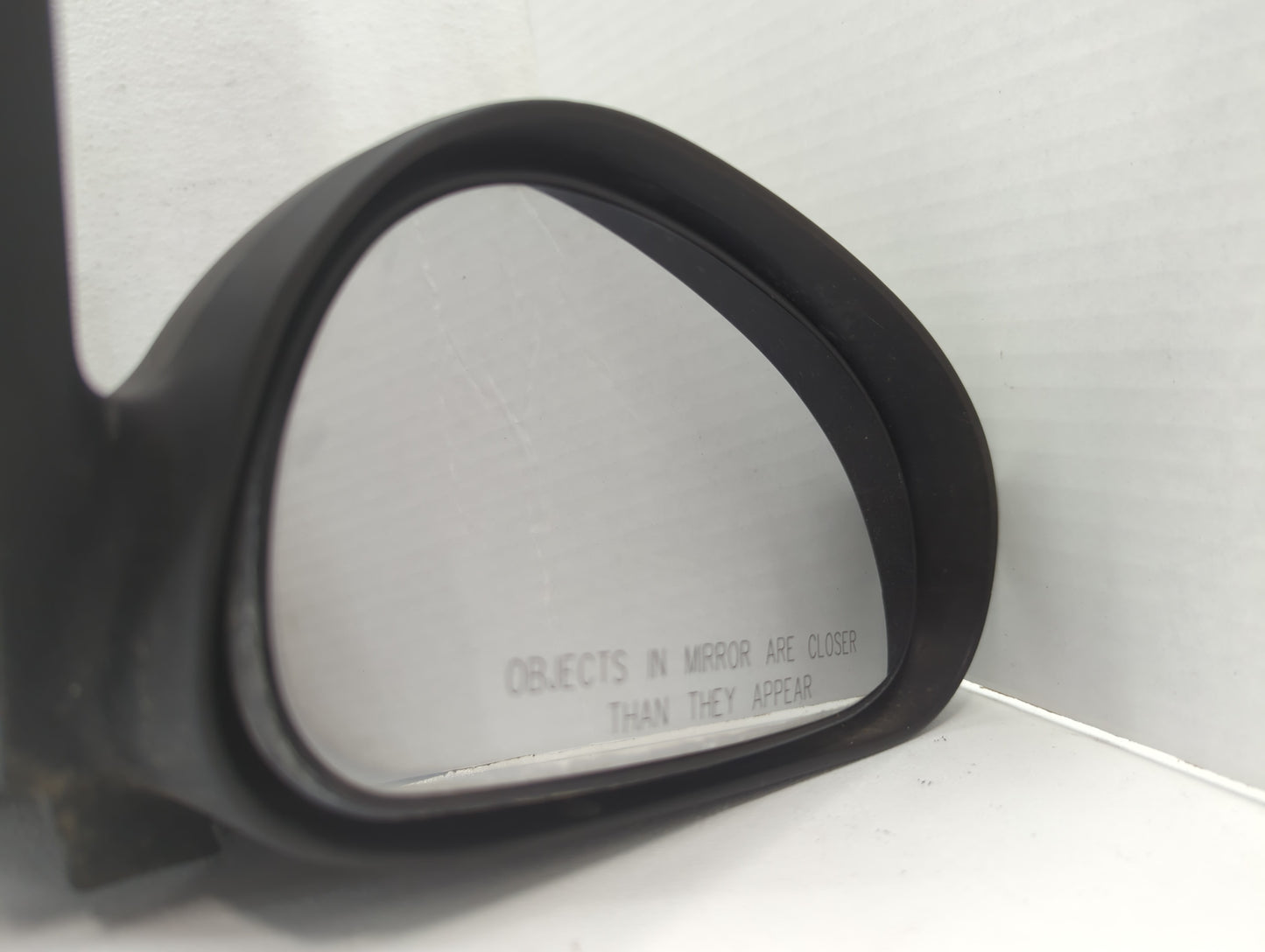 1999-2004 Ford Mustang Passenger Right Side View Manual Door Mirror Black - Oemusedautoparts1.com