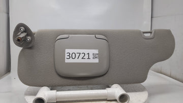 2000 Ford Taurus Sun Visor Shade Replacement Passenger Right Mirror Fits OEM Used Auto Parts