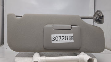 2000 Ford Taurus Sun Visor Shade Replacement Passenger Right Mirror Fits OEM Used Auto Parts