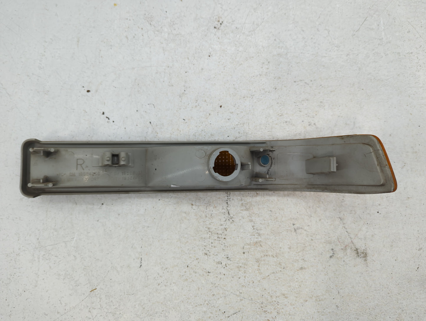 Gmc Chevrolet Passenger Right Oem Fog Light Lamp - Oemusedautoparts1.com