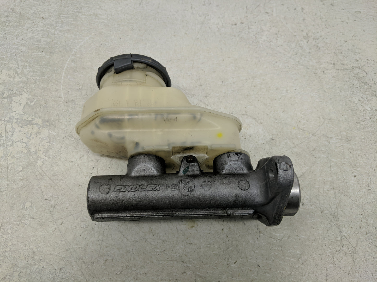 1998-2002 Honda Accord Brake Master Cylinder 1310774 - Oemusedautoparts1.com