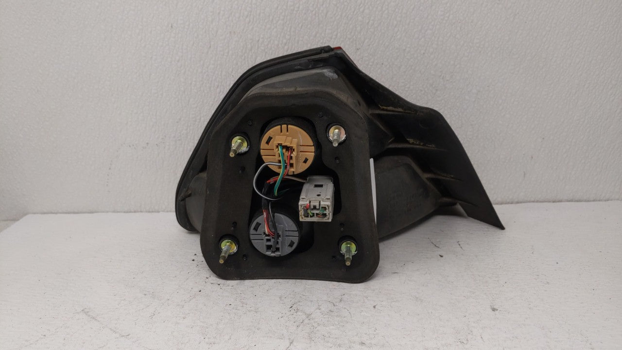 2000 Honda Accord Tail Light Assembly Passenger Right OEM Fits Fits 1998 1999 2001 2002 OEM Used Auto Parts - Oemusedautopar