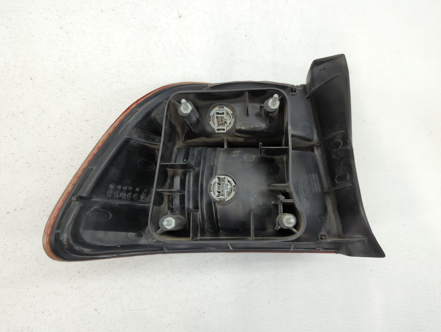 1999-2000 Honda Civic Tail Light Assembly Driver Left OEM P/N:08-317-1927R Fits Fits 1999 2000 OEM Used Auto Parts - Oemused