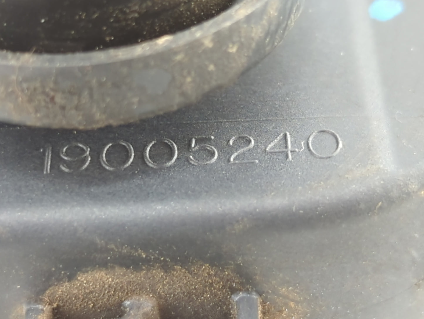 Isuzu Trooper Ignition Coil Igniter Pack - Oemusedautoparts1.com