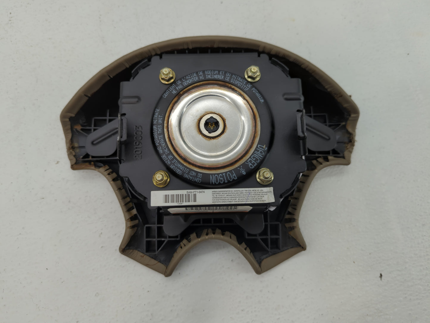 2000-2001 Jaguar S-Type Air Bag Driver Left Steering Wheel Mounted Fits Fits 2000 2001 OEM Used Auto Parts - Oemusedautopart