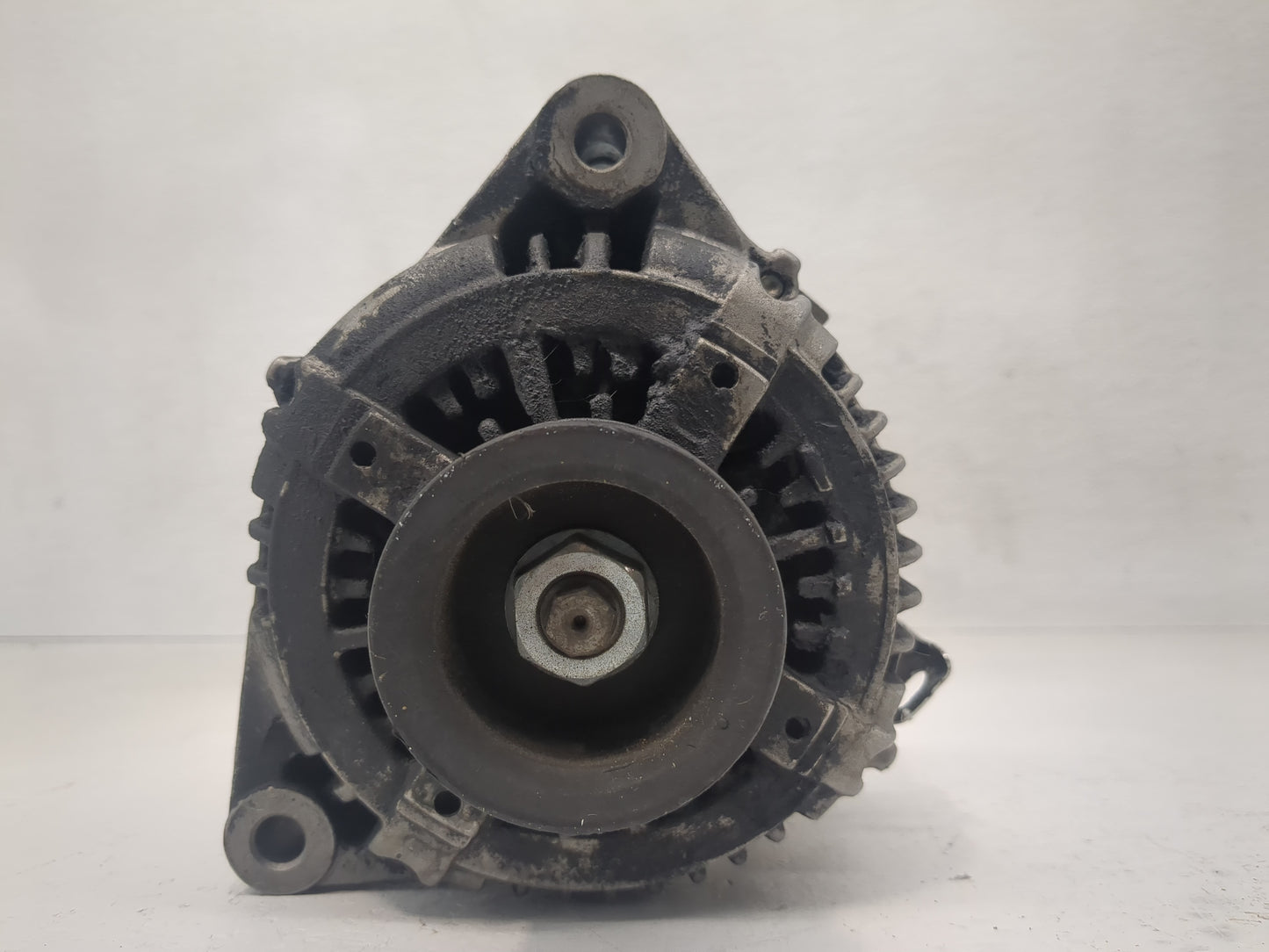 1998-2000 Lexus Ls400 Alternator Replacement Generator Charging Assembly Engine OEM P/N:213-9485 22297 273 Fits OEM Used Aut