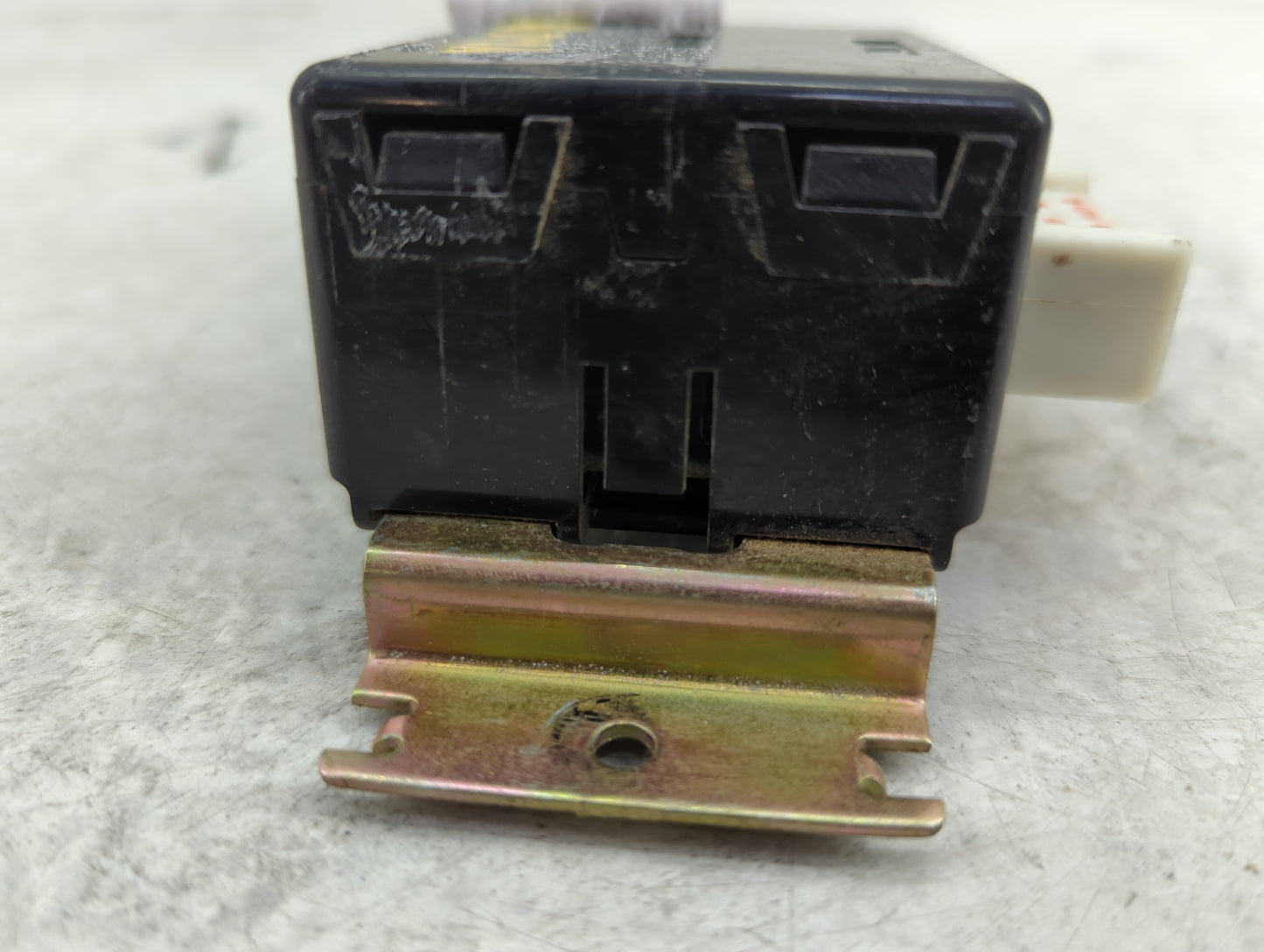 2000 Lincoln Continental Wiper Control Module F2ub-14a624-fa|17d539 - Oemusedautoparts1.com
