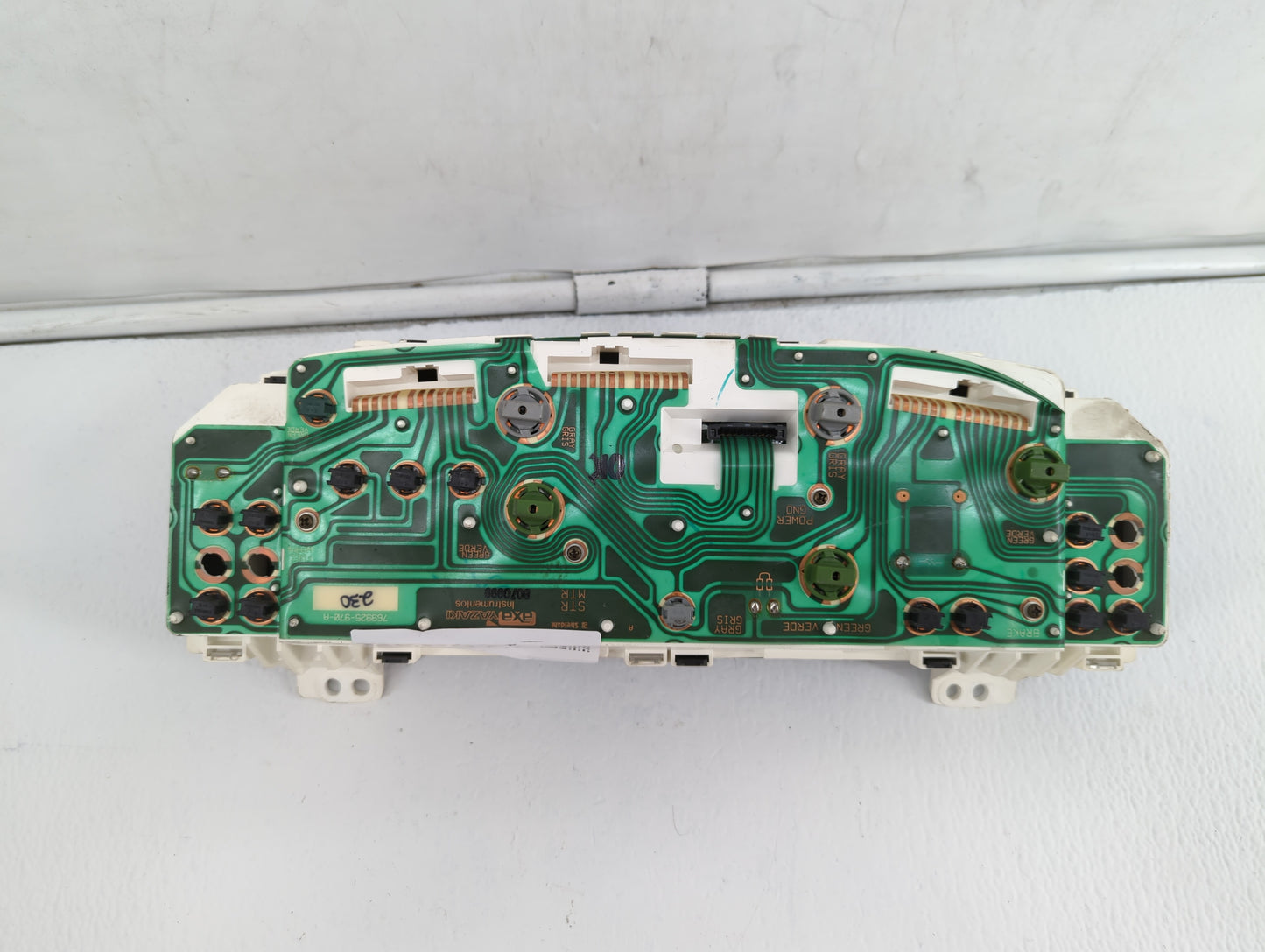 2000 Mazda 626 Instrument Cluster Speedometer Gauges Fits OEM Used Auto Parts - Oemusedautoparts1.com