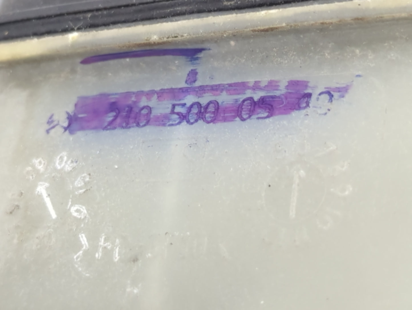 1999 Mercedes-benz E320 Windshield Washer Fluid Reservoir Bottle Oem - Oemusedautoparts1.com