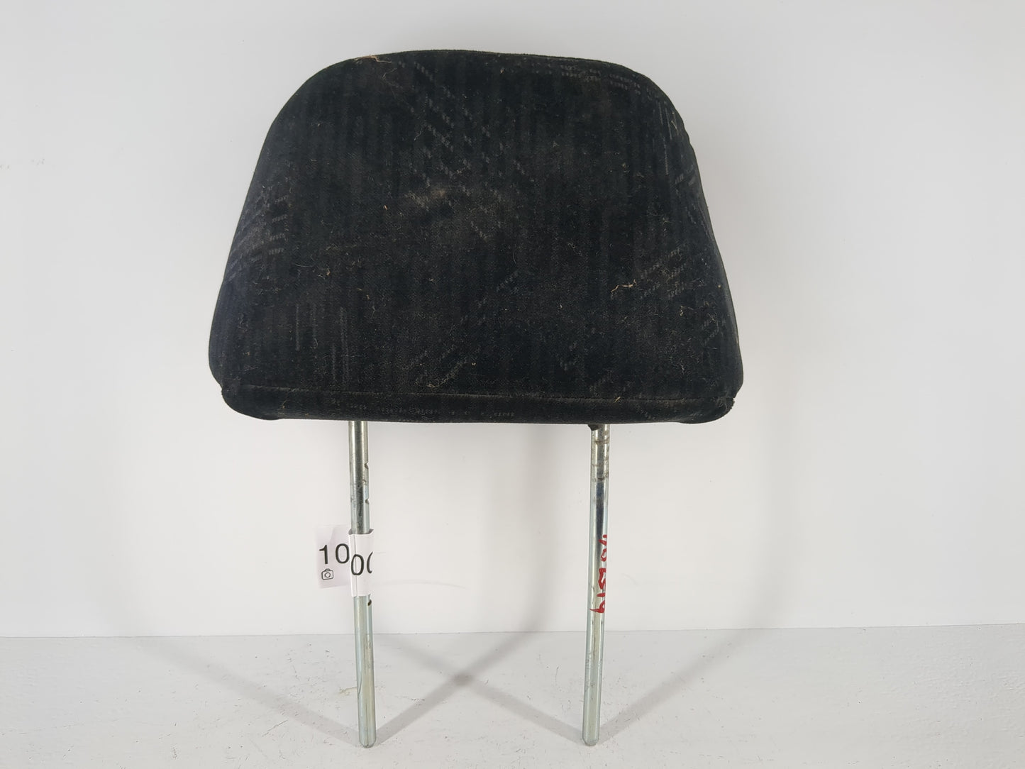 2000 Mitsubishi Eclipse Headrest Head Rest Rear Center Seat Fits OEM Used Auto Parts - Oemusedautoparts1.com