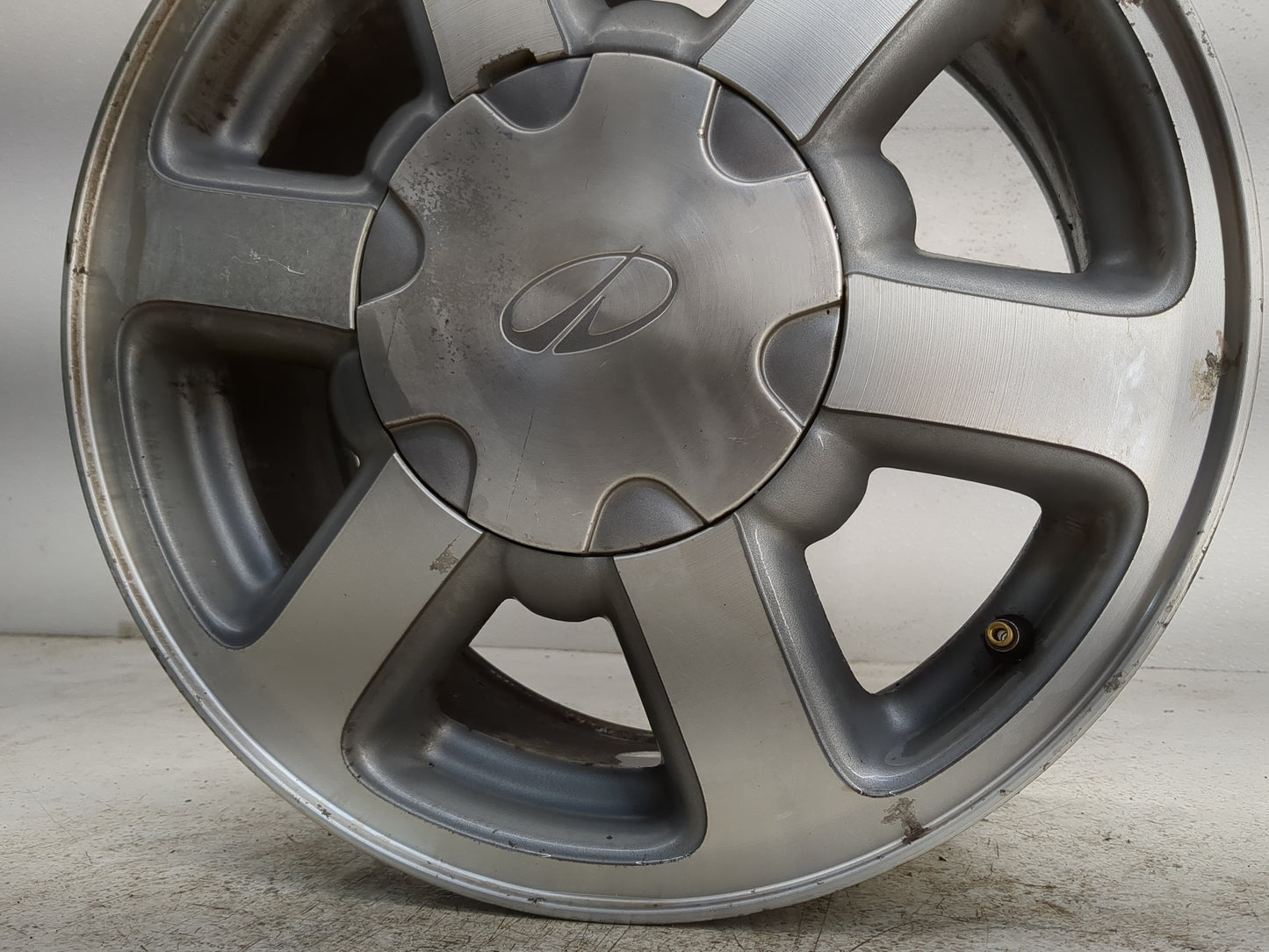 1998-2001 Oldsmobile Bravada Oem Wheel Rim 1120724 - Oemusedautoparts1.com