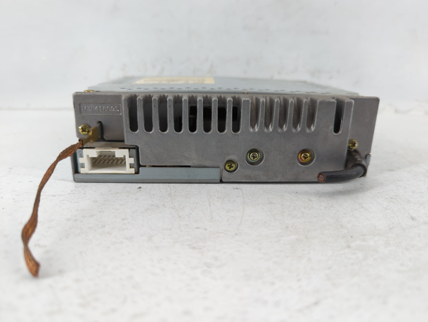 2000 Saturn Sl Radio AM FM Cd Player Receiver Replacement P/N:CQ-JG1912Z 21024016 Fits Fits 2001 2002 2003 2004 2005 OEM Use