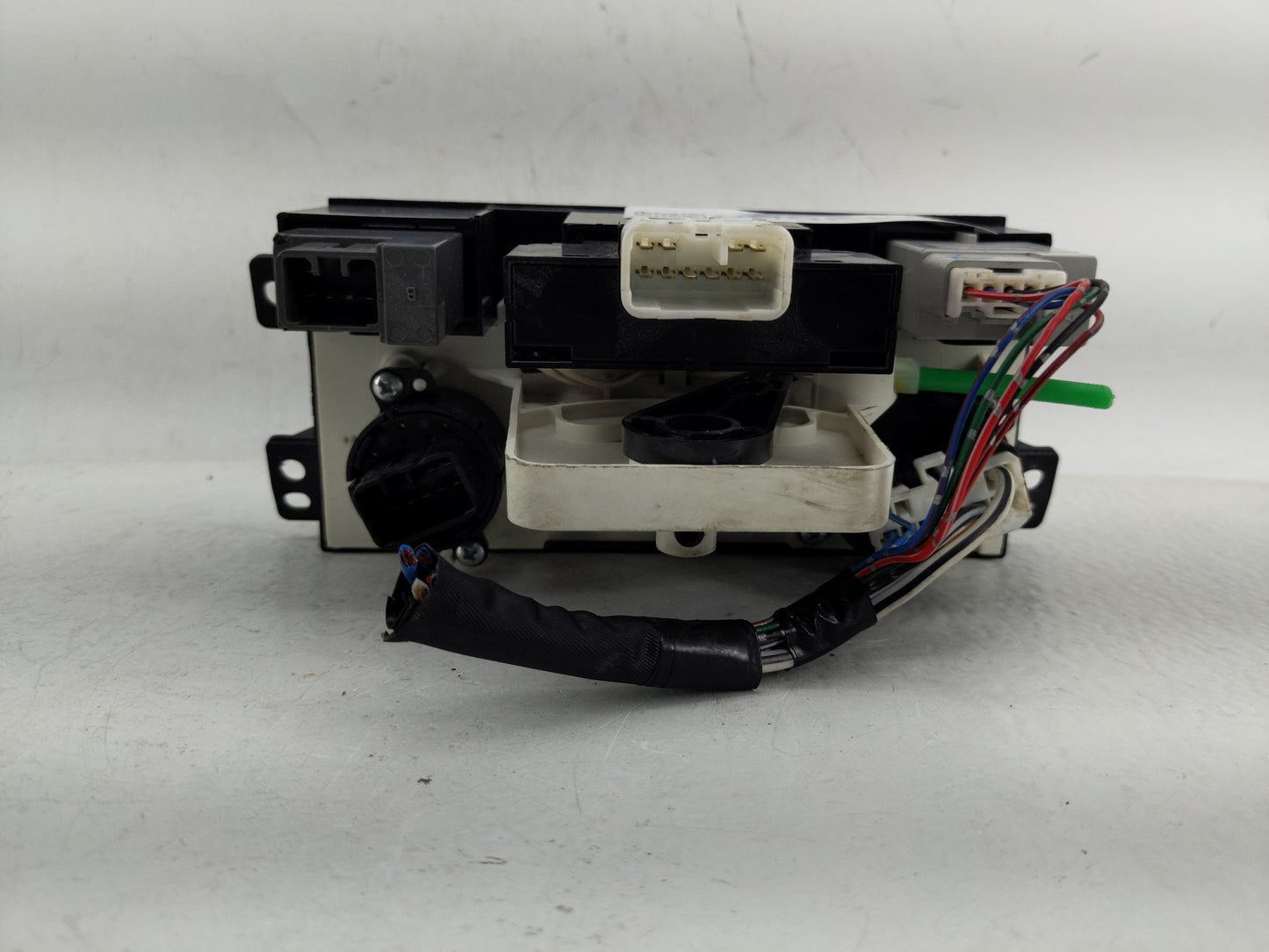 1999-2001 Toyota Camry Climate Control Module Temperature AC/Heater Replacement P/N:040500A Fits Fits 1999 2000 2001 OEM Use