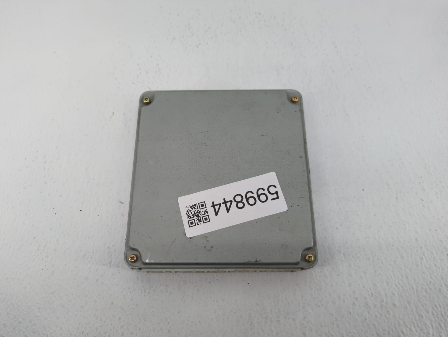 2000 Toyota Camry PCM Engine Control Computer ECU ECM PCU OEM P/N:89661-06841 Fits OEM Used Auto Parts - Oemusedautoparts1.c
