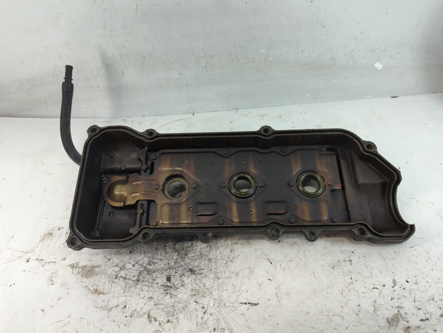 2000 Toyota Camry Driver Left Cylinder Head Valve Cover P/N:11212-0A021 Fits OEM Used Auto Parts - Oemusedautoparts1.com