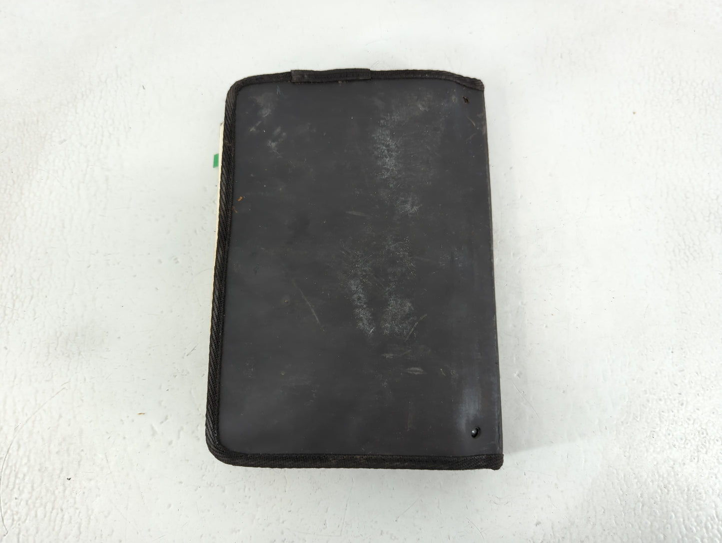 2000 Volkswagen Beetle Owners Manual Book Guide P/N:991 557 RB3 21 OEM Used Auto Parts - Oemusedautoparts1.com