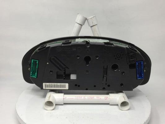 2000 Volkswagen Passat Instrument Cluster Speedometer Gauges P/N:167,904 MI. PN:3B0920927B Fits OEM Used Auto Parts