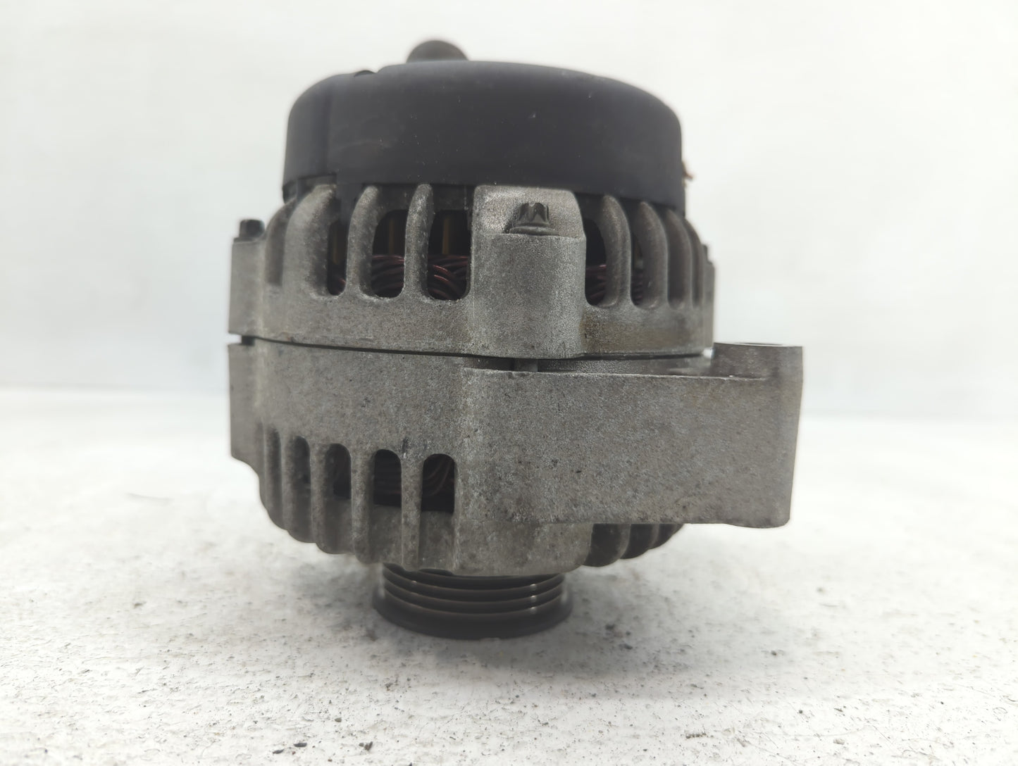2000-2001 Chevrolet Monte Carlo Alternator Replacement Generator Charging Assembly Engine OEM Fits Fits 2000 2001 OEM Used A