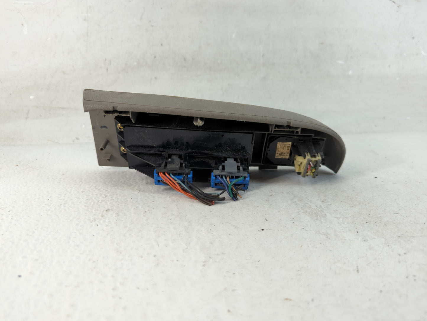 2000-2002 Chevrolet Silverado 1500 Master Power Window Switch Replacement Driver Side Left P/N:15043085 Fits Fits 2000 2001