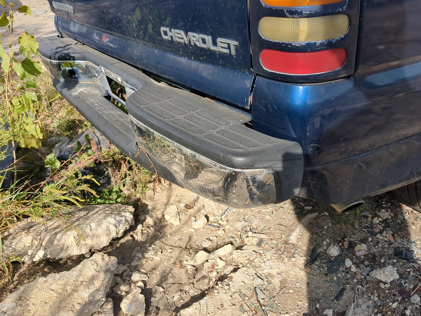 1999-2007 Chevrolet Silverado 1500 Rear Bumper Assembly Oem - Oemusedautoparts1.com