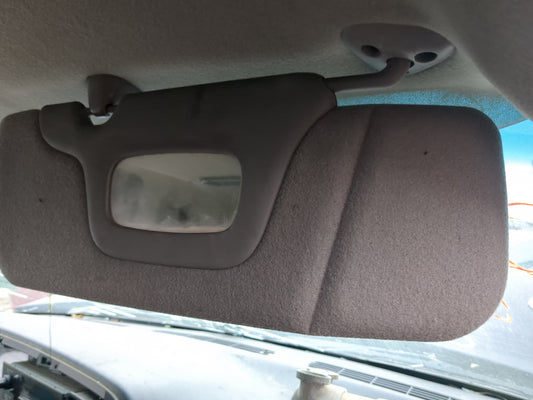 2001 Chevrolet Silverado 1500 Pickup Sun Visor Shade Replacement Passenger Right Mirror Fits Fits 2000 2002 OEM Used Auto Parts