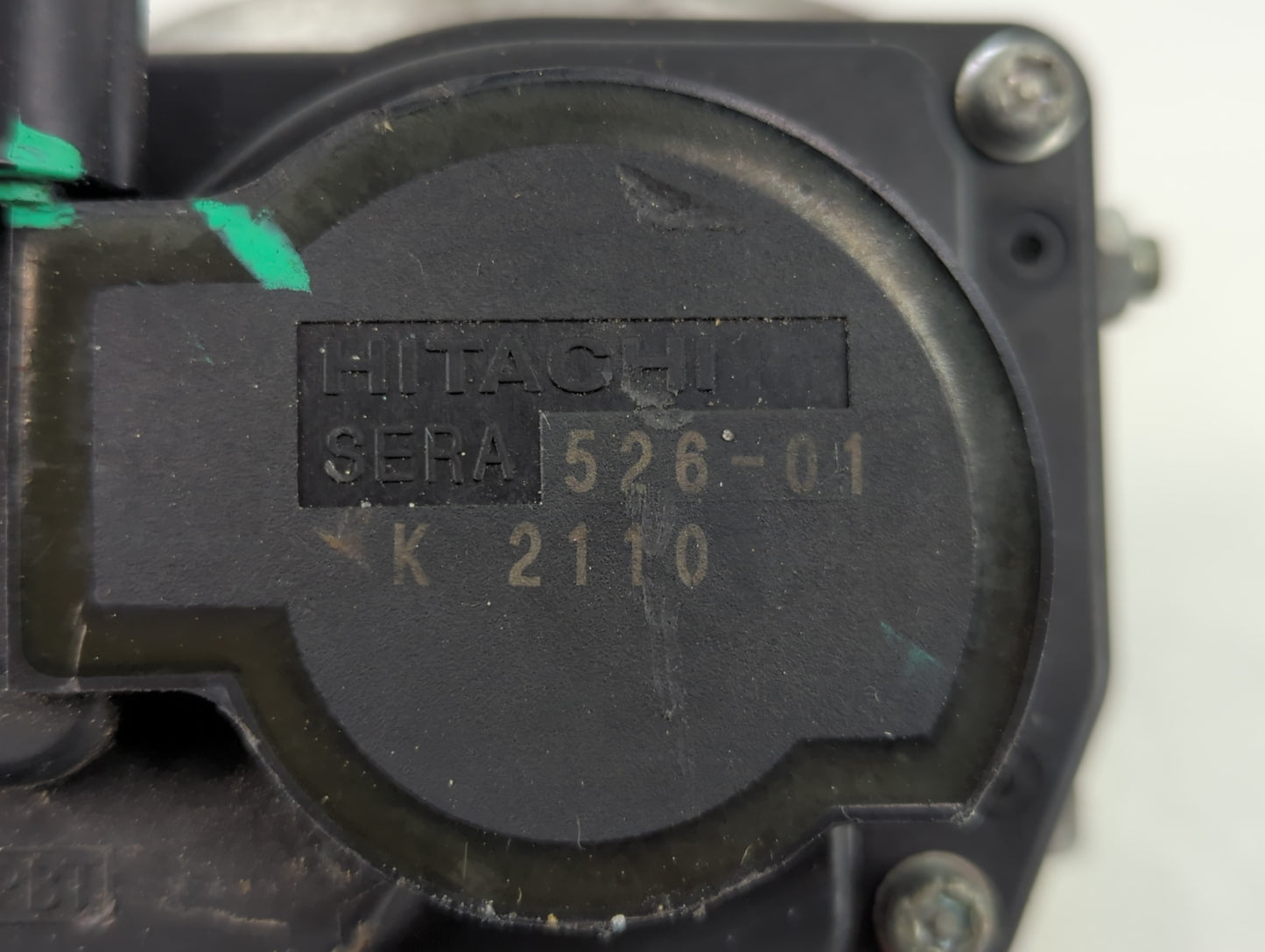 2001 Dodge Caravan Throttle Body P/N:K2110 526-01 Fits Fits 2002 OEM Used Auto Parts - Oemusedautoparts1.com