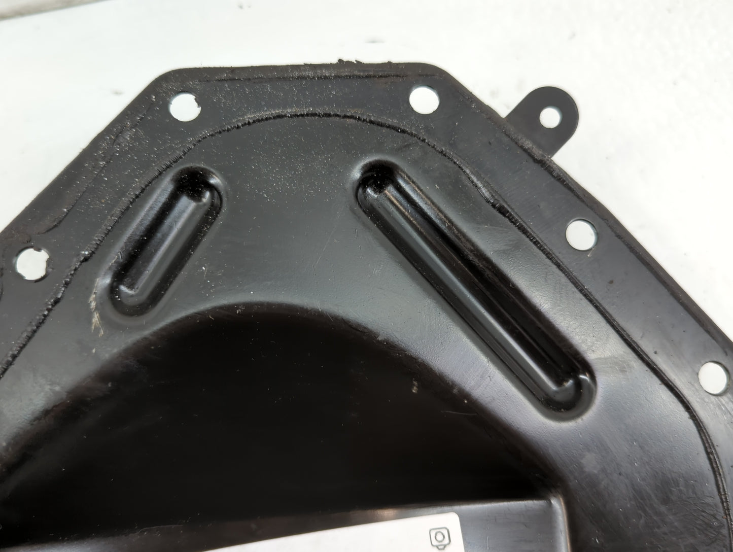 1994-2002 Dodge Caravan Engine Oil Pan Fits Fits 1994 1995 1996 1997 1998 1999 2000 2001 2002 OEM Used Auto Parts - Oemuseda