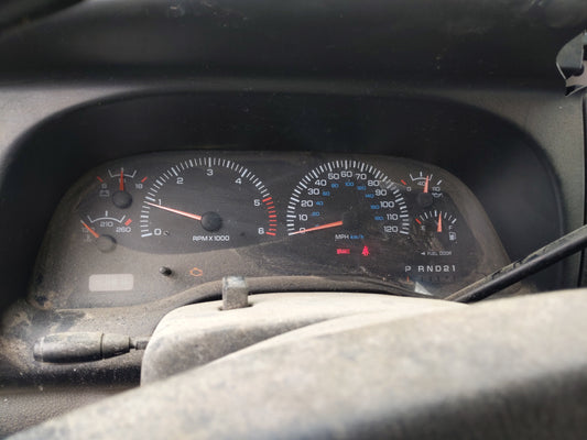 2000-2001 Dodge Ram 1500 Instrument Cluster Speedometer Gauges Fits Fits 2000 2001 OEM Used Auto Parts