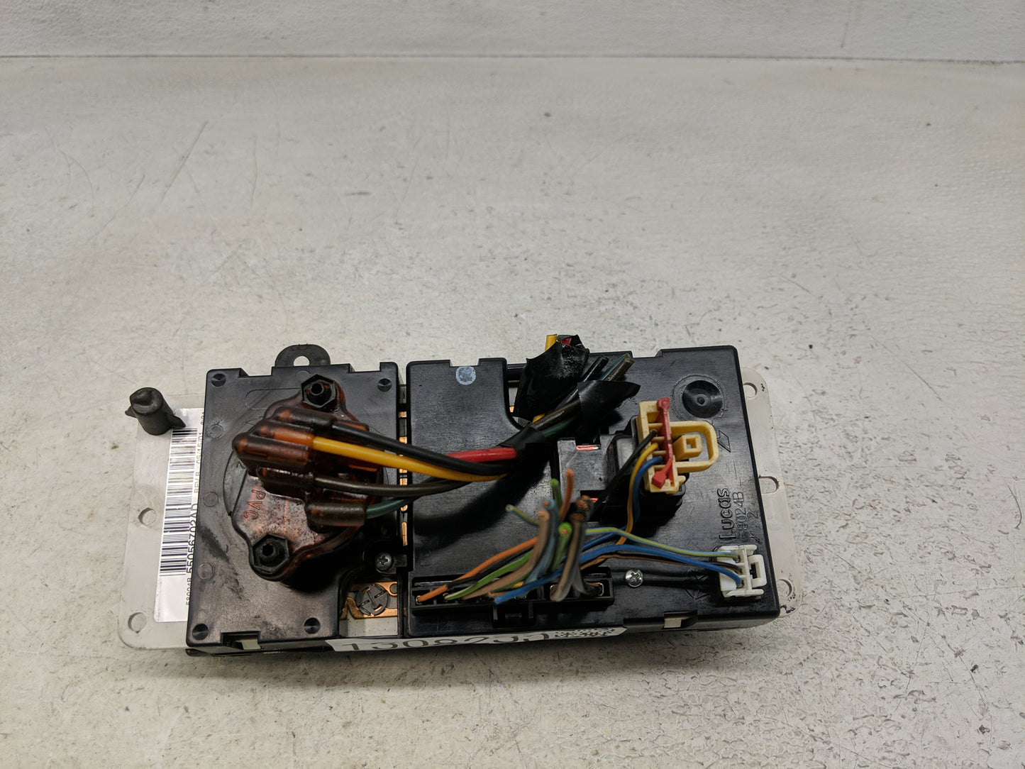 2000-2001 Dodge Ram 1500 Climate Control Module Temperature AC/Heater Replacement P/N:55056702AD Fits Fits 2000 2001 2002 OE