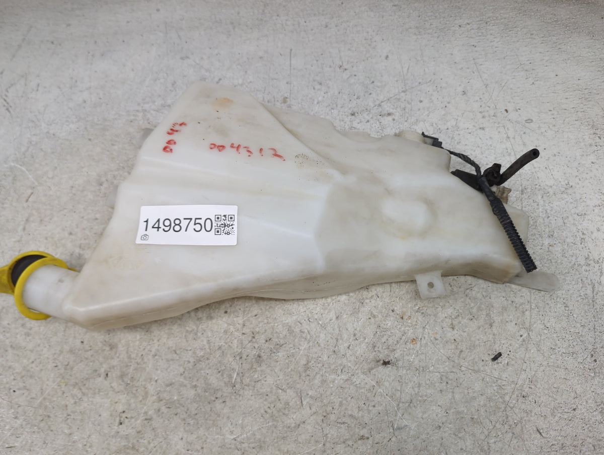 2000-2002 Dodge Ram 1500 Windshield Washer Fluid Reservoir Bottle Oem 1498750 - Oemusedautoparts1.com